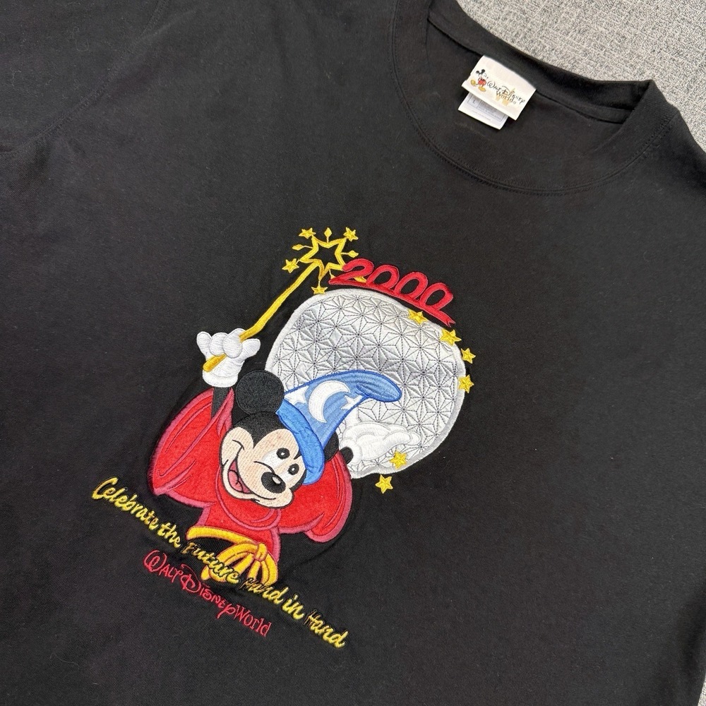 Vintage Disney 2000 EPCOT Disney World‎ Sorcerer Mickey T-Shirt Size Large